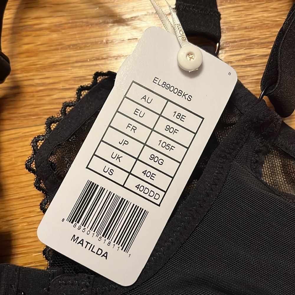 NWT Elomi Matilda underwire black bra- gold and regular starts - 40DDD/4… - Picture 4 of 5